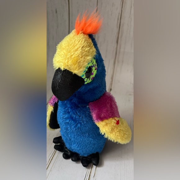 🦩 3/$15 Ty beanie silk Winnie parrot plush - Picture 2 of 3
